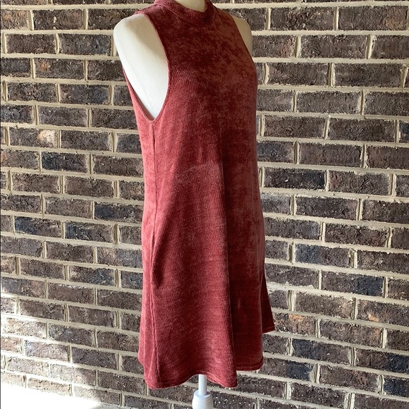 NWT Altar’d State Dress Marsala - Picture 4 of 12